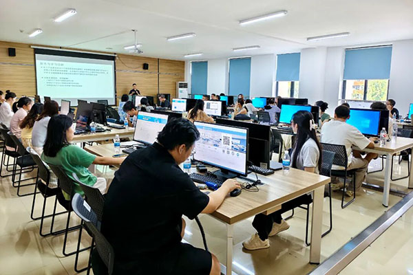NLC电子(中国)集团